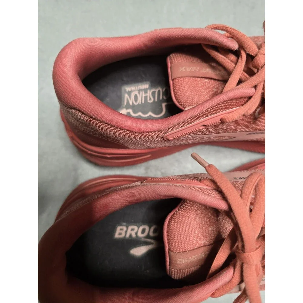 Brooks ghost max